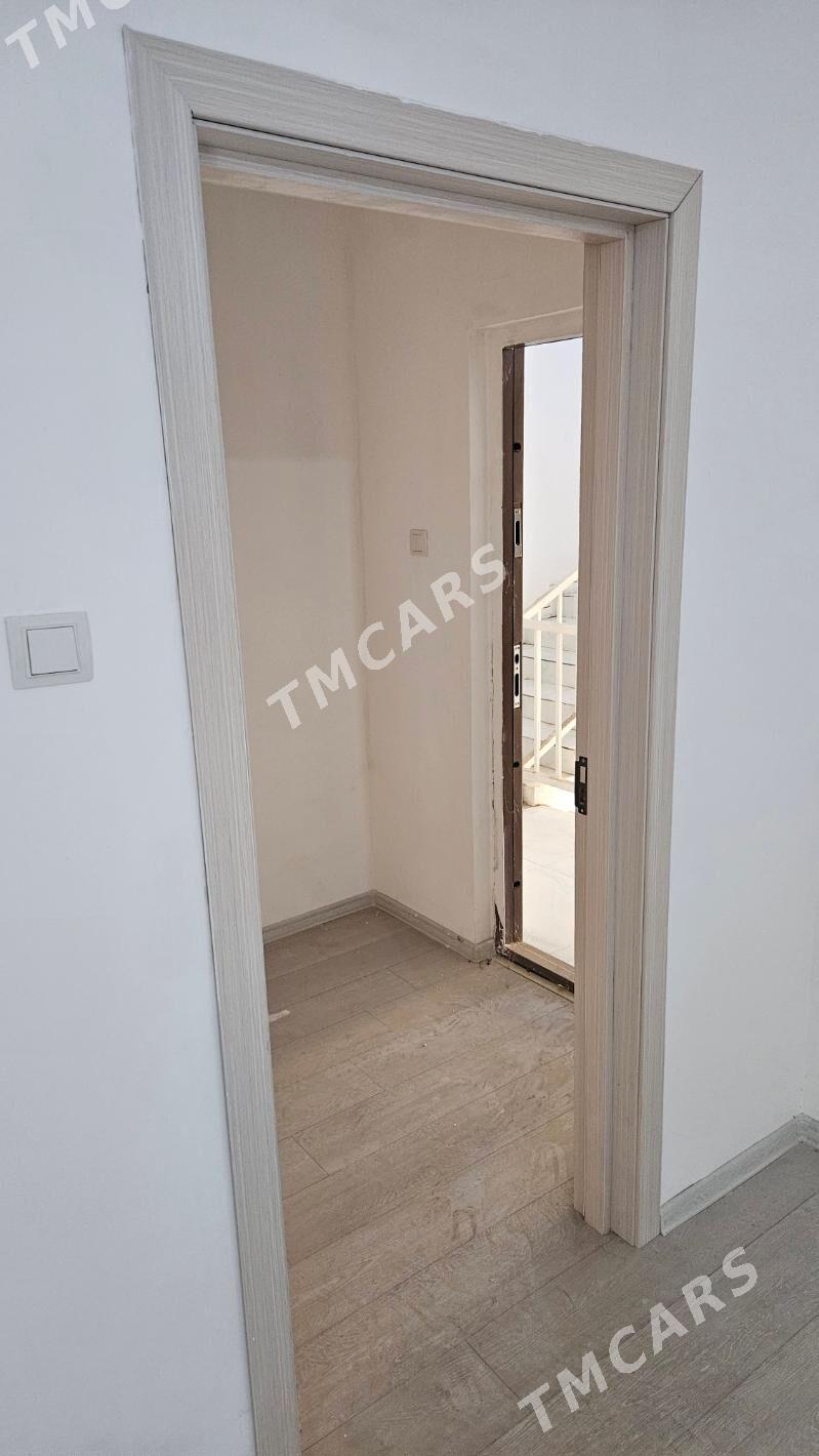 продаю 3ком 1этаж - Туркменабат - img 4