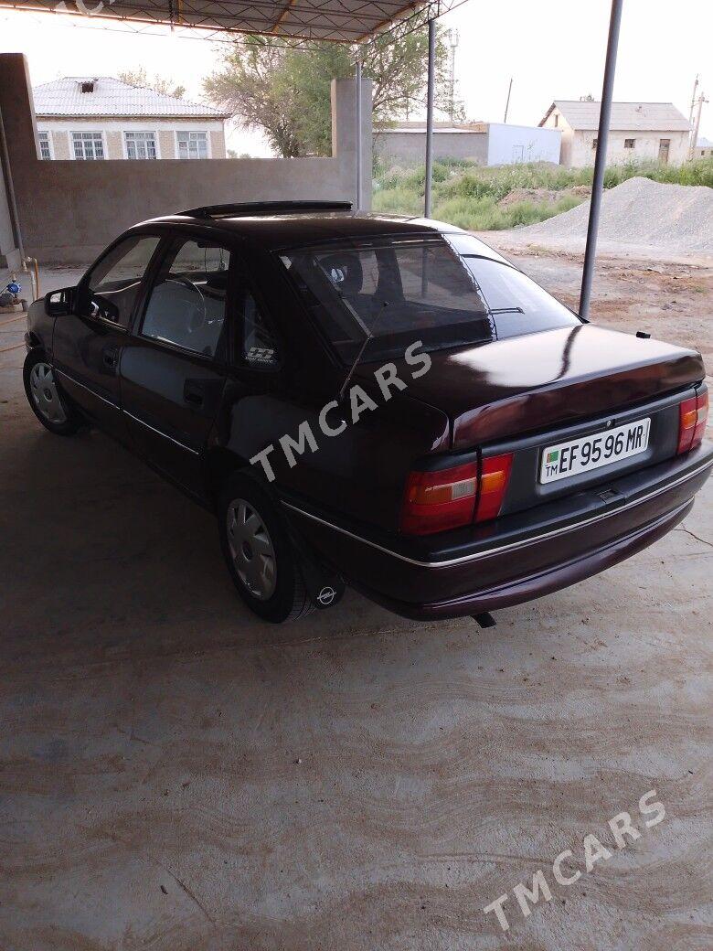 Opel Vectra 1992 - 49 000 TMT - Байрамали - img 5
