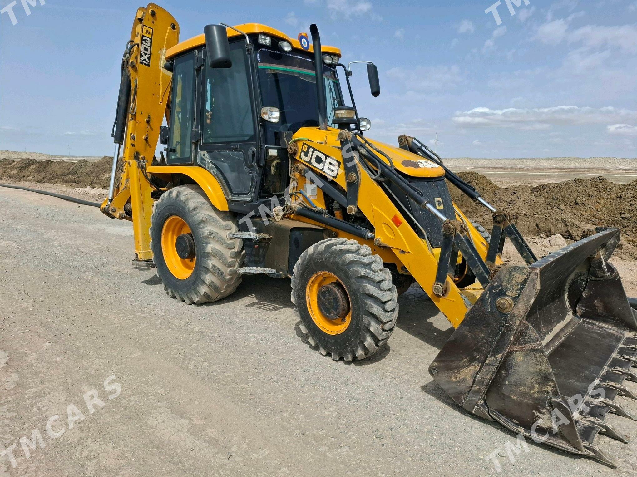 JCB 3CX ECO 2014 - 600 000 TMT - Gyzylarbat - img 4