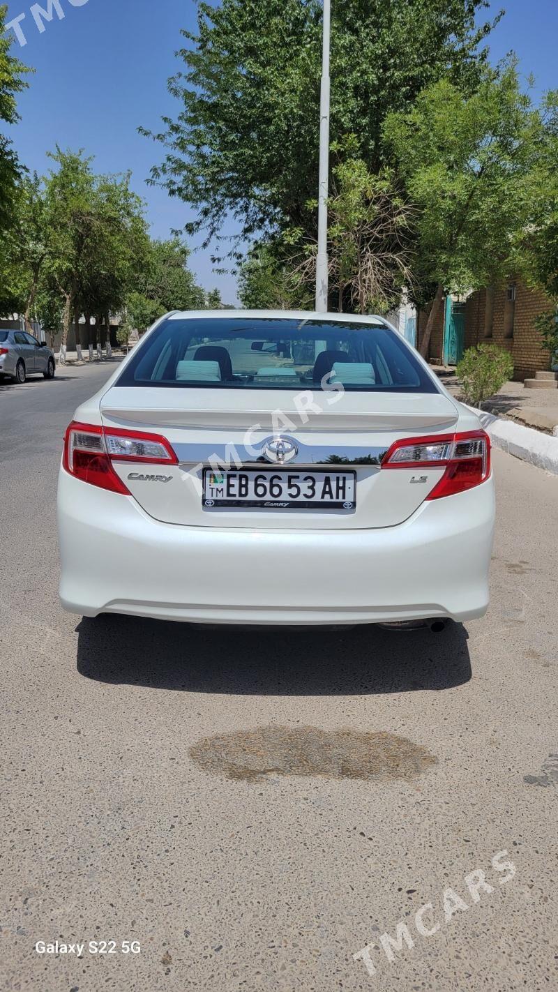 Toyota Camry 2012 - 194 000 TMT - Tejen - img 3