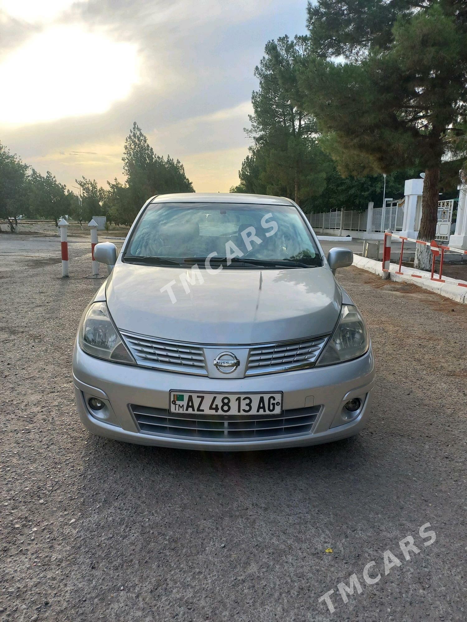 Nissan Versa 2011 - 125 000 TMT - Ашхабад - img 1
