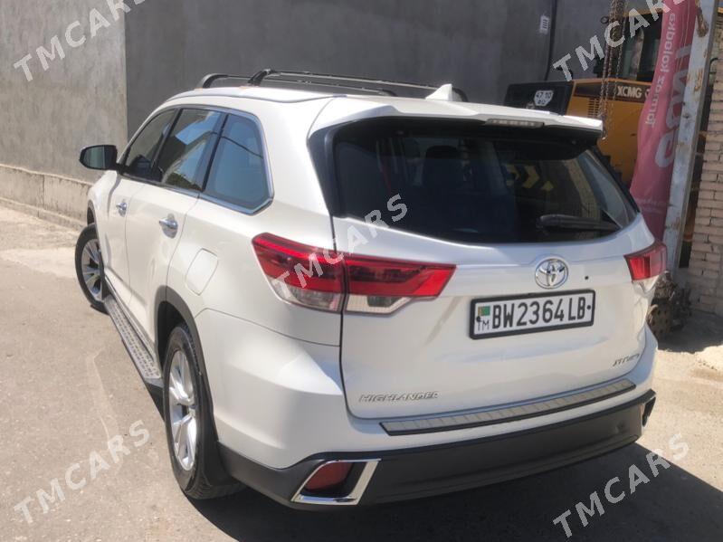 Toyota Highlander 2019 - 460 000 TMT - Туркменабат - img 3
