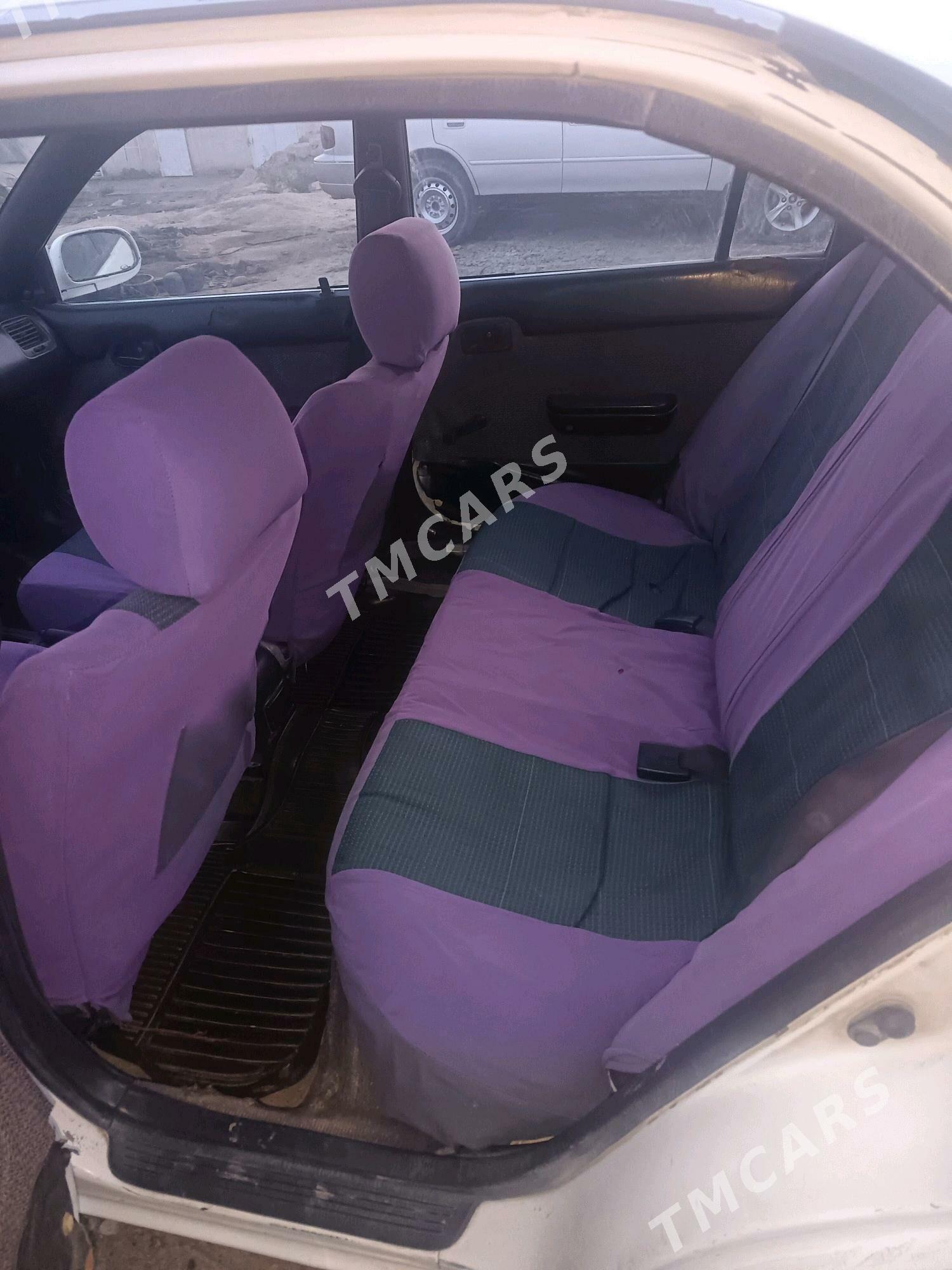 Toyota Corolla 1993 - 40 000 TMT - Мургап - img 1
