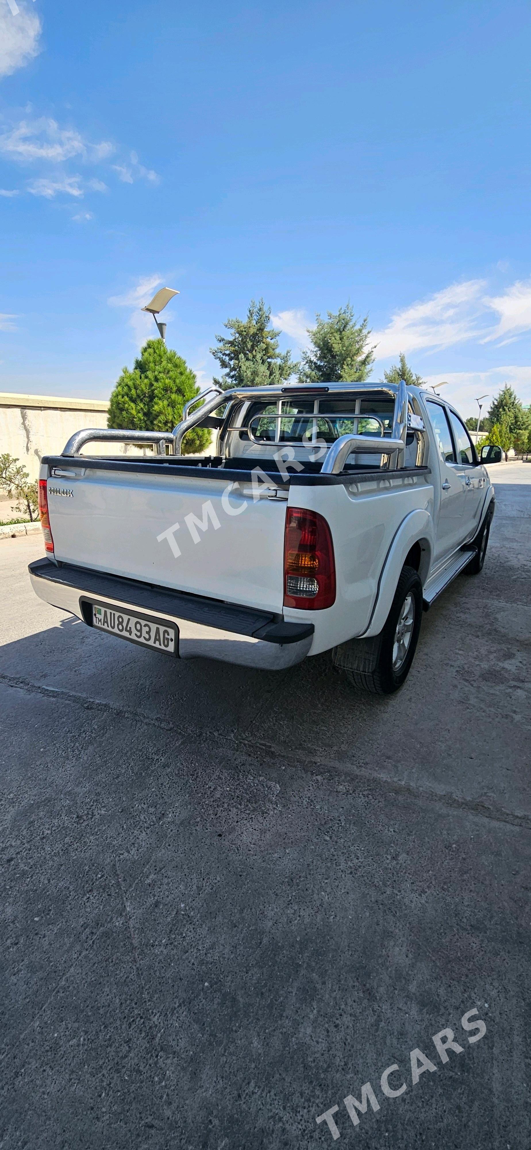 Toyota Hilux 2008 - 235 000 TMT - Тязе заман - img 5