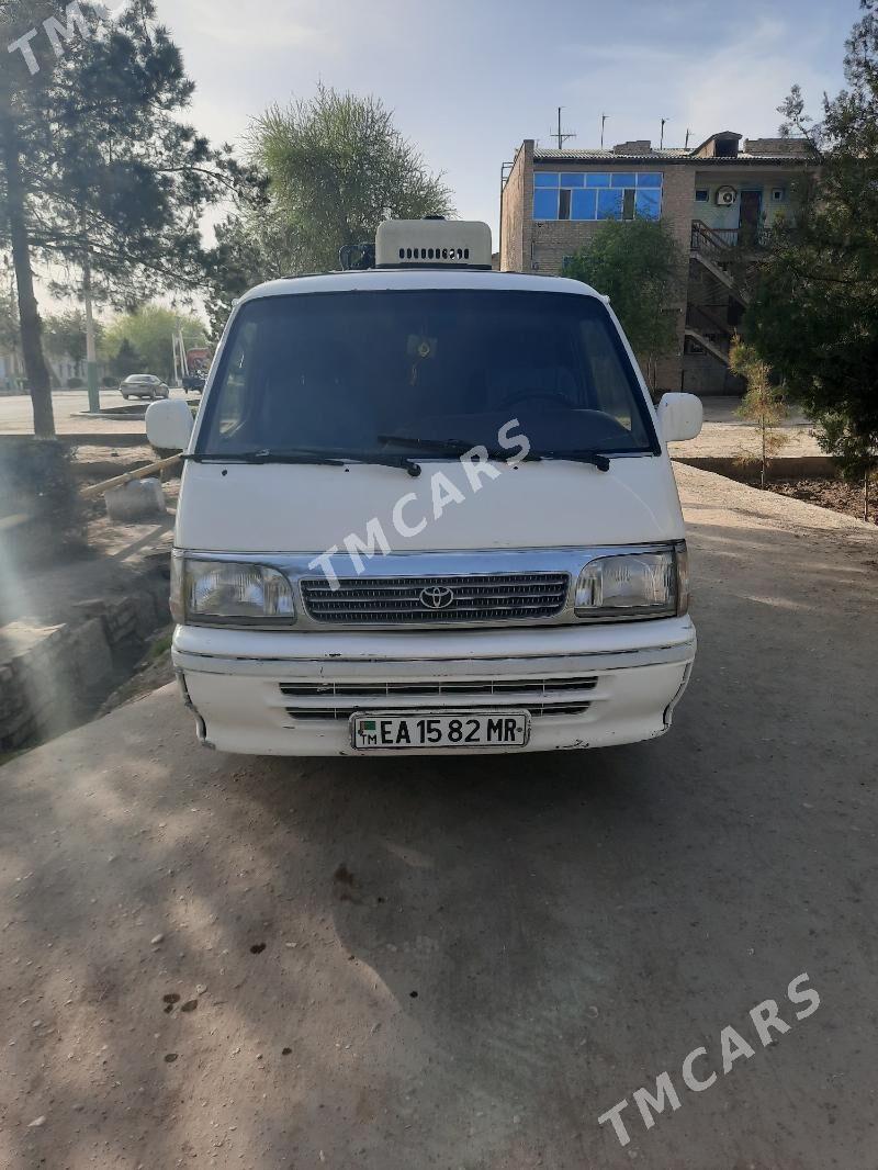 Toyota Hiace 1990 - 45 000 TMT - Mary - img 1
