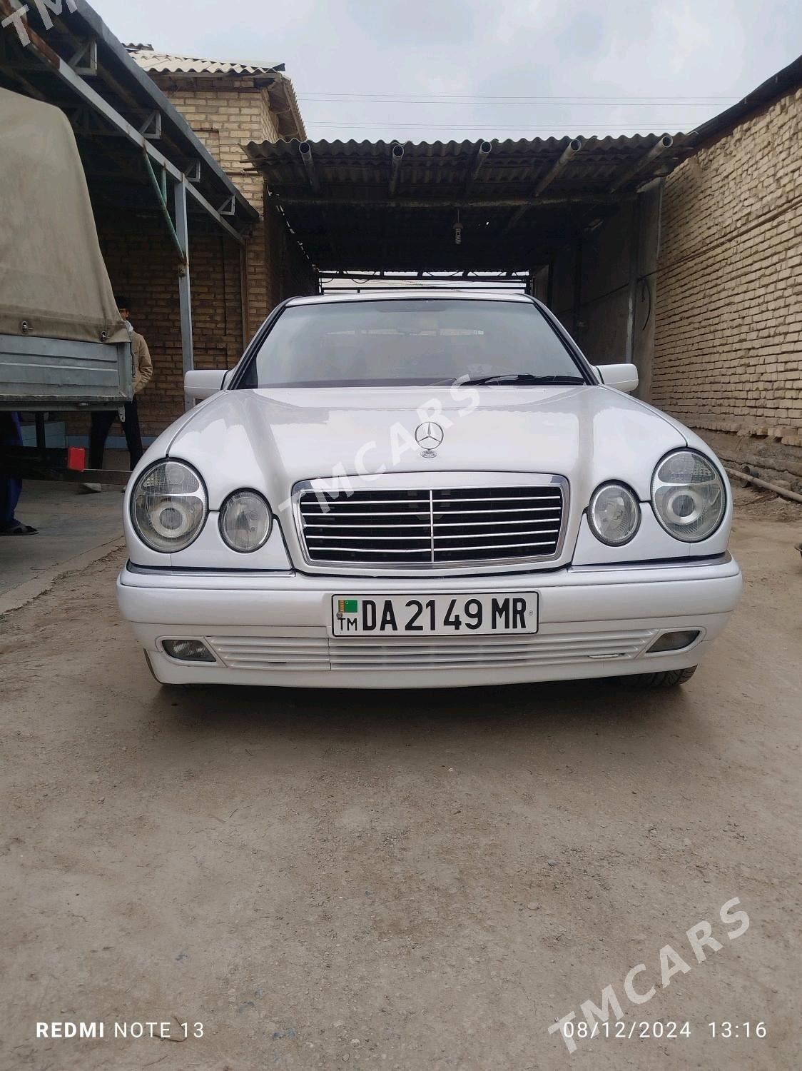 Mercedes-Benz E320 1998 - 60 000 TMT - Mary - img 4
