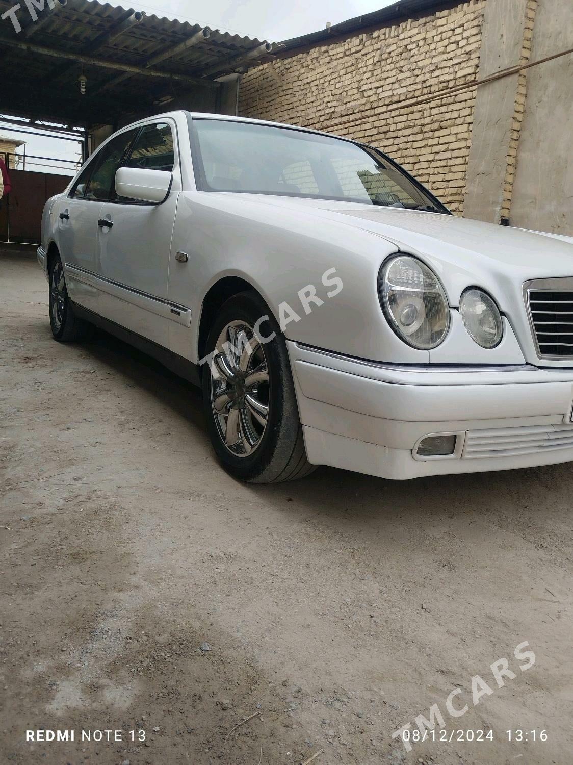 Mercedes-Benz E320 1998 - 60 000 TMT - Mary - img 5