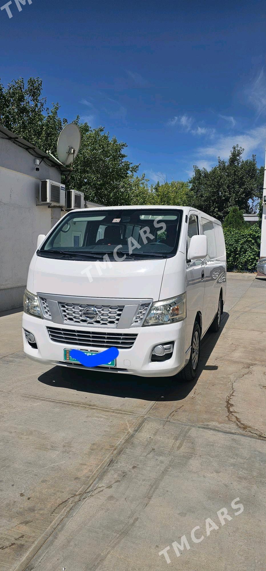 Nissan Urvan 2013 - 220 000 TMT - Aşgabat - img 3