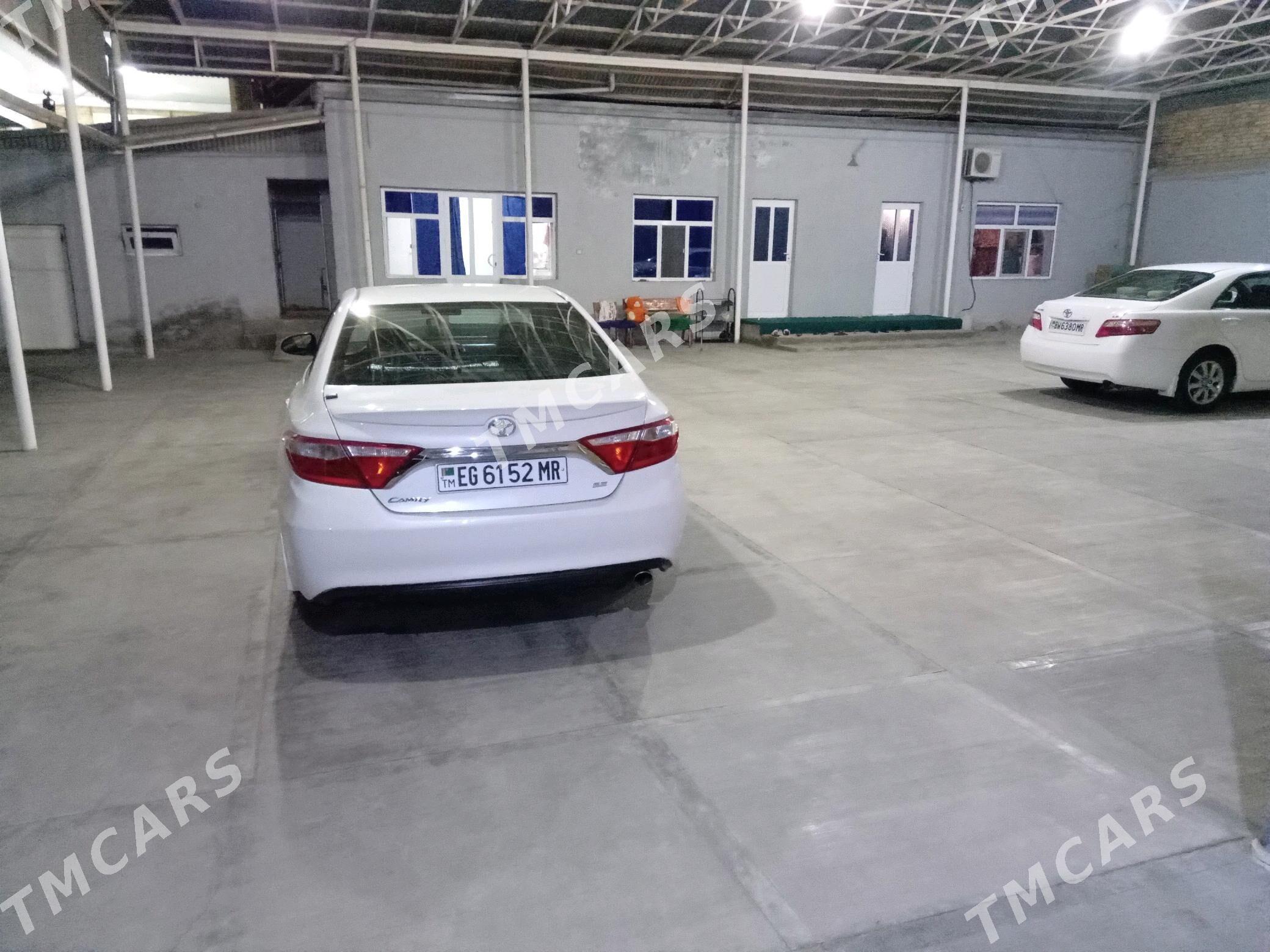 Toyota Camry 2015 - 250 000 TMT - Байрамали - img 2