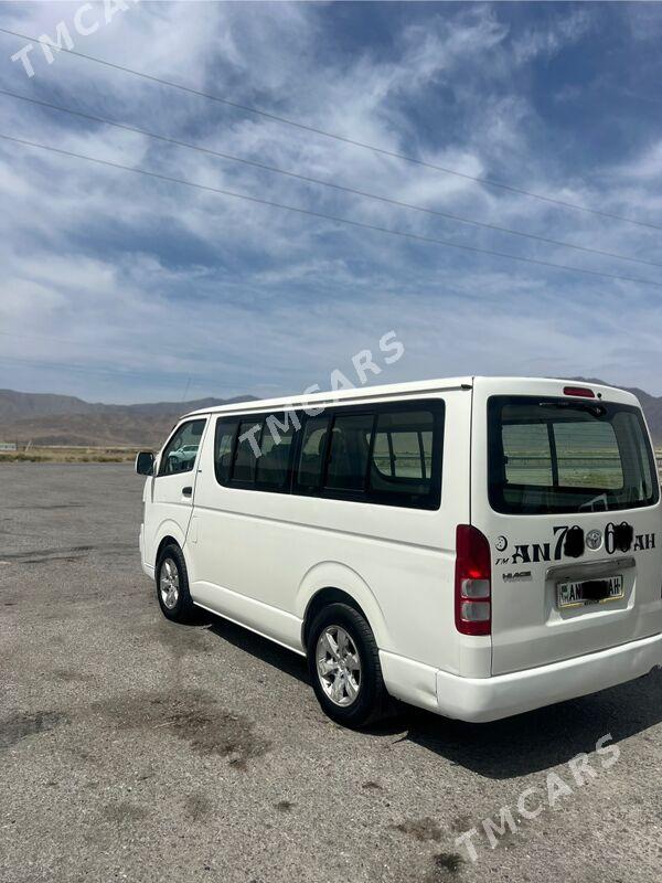 Toyota Hiace 2008 - 300 000 TMT - Бахарден - img 1