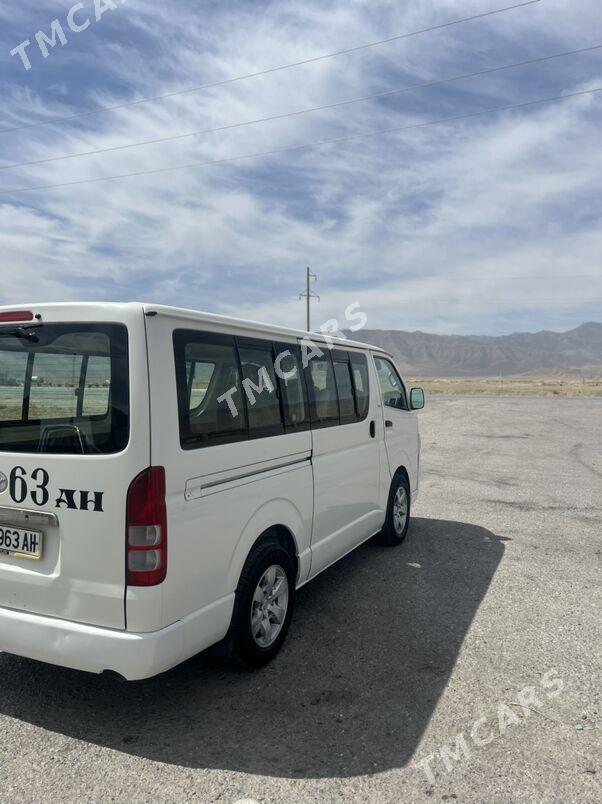 Toyota Hiace 2008 - 300 000 TMT - Бахарден - img 5