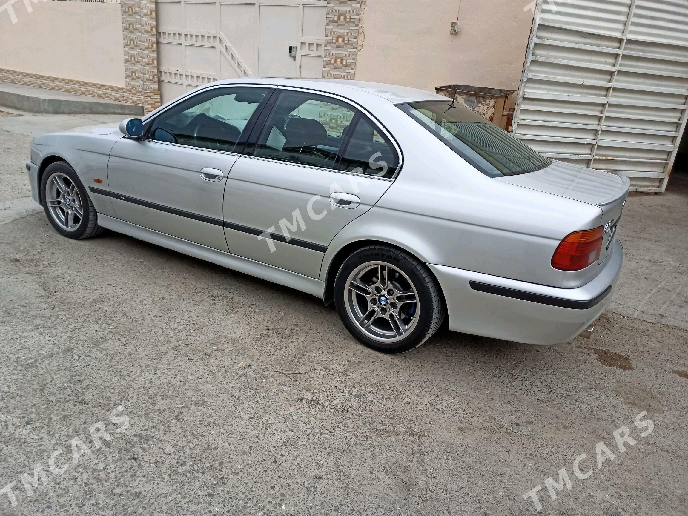 BMW 540 2001 - 125 000 TMT - Aşgabat - img 3
