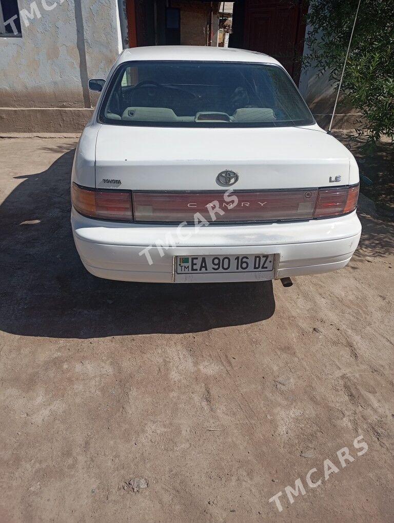 Toyota Camry 1992 - 70 000 TMT - Köneürgenç - img 2