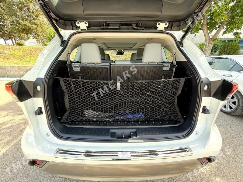 Toyota Highlander 2022 - 700 000 TMT - Aşgabat - img 3