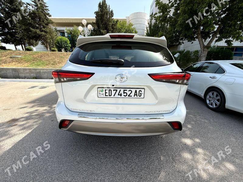 Toyota Highlander 2022 - 700 000 TMT - Aşgabat - img 4