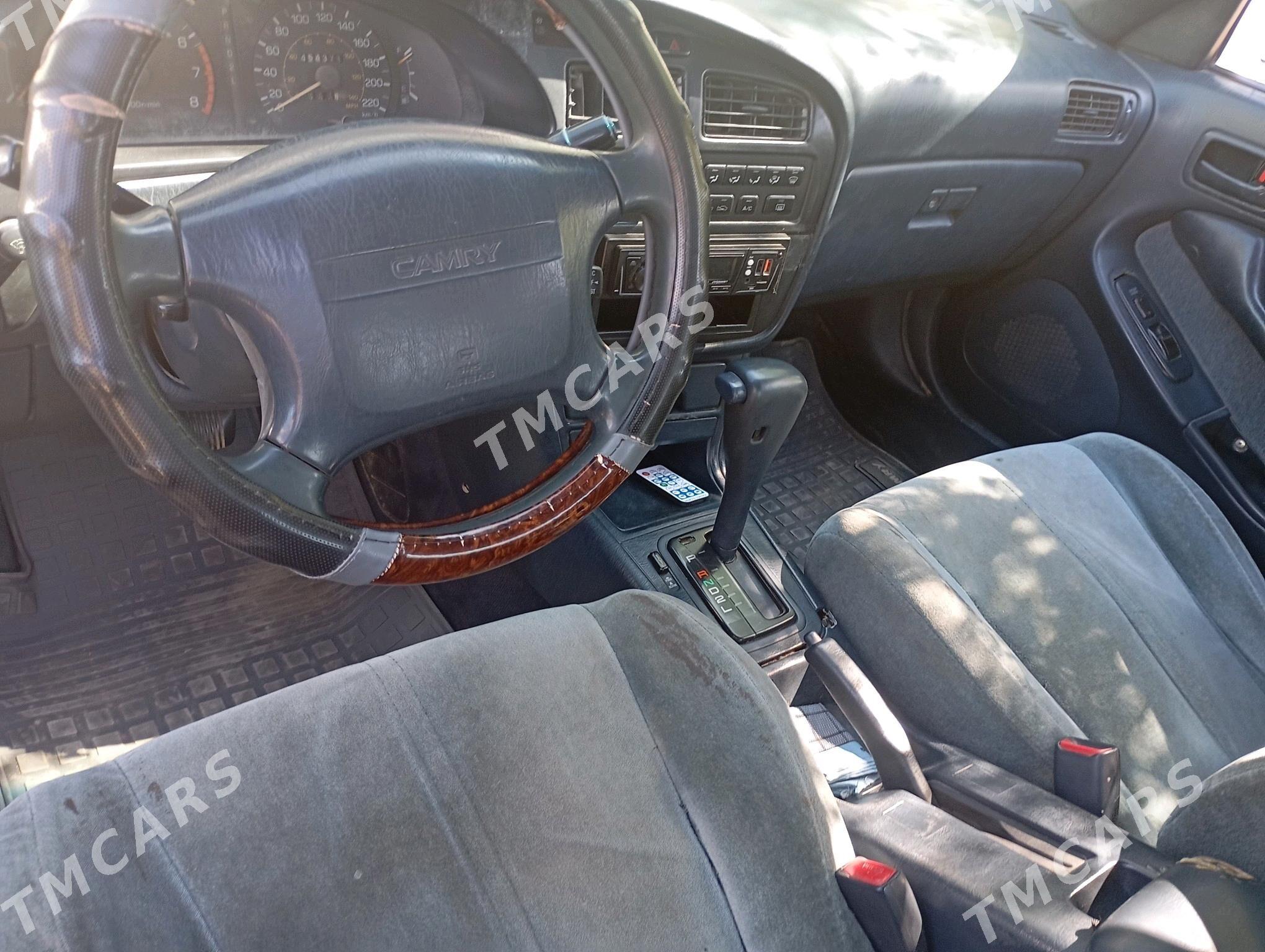 Toyota Camry 1992 - 70 000 TMT - Köneürgenç - img 6