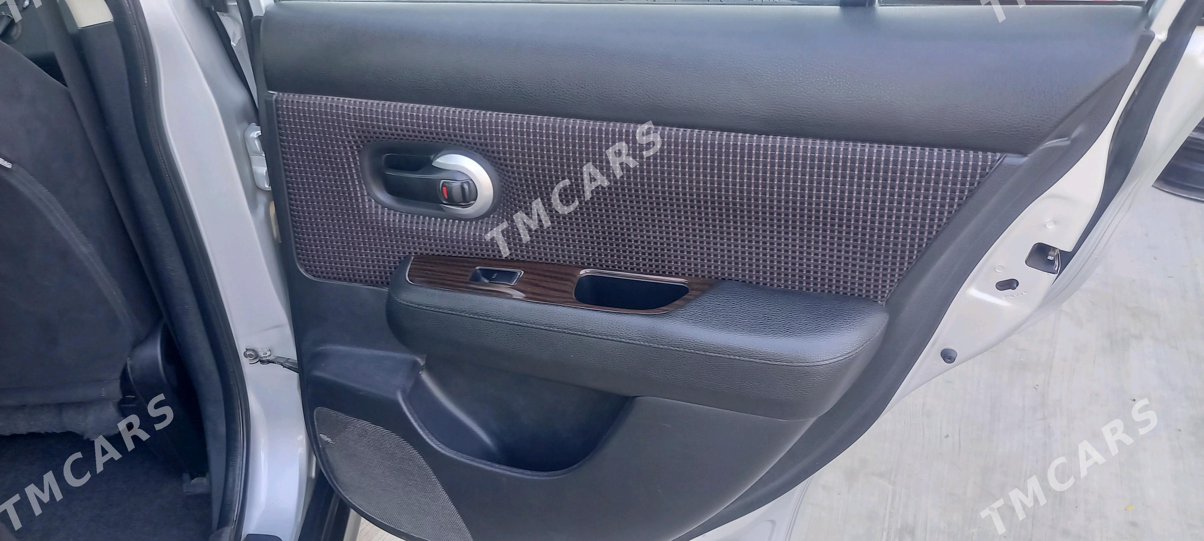 Nissan Versa 2010 - 125 000 TMT - Туркменабат - img 6