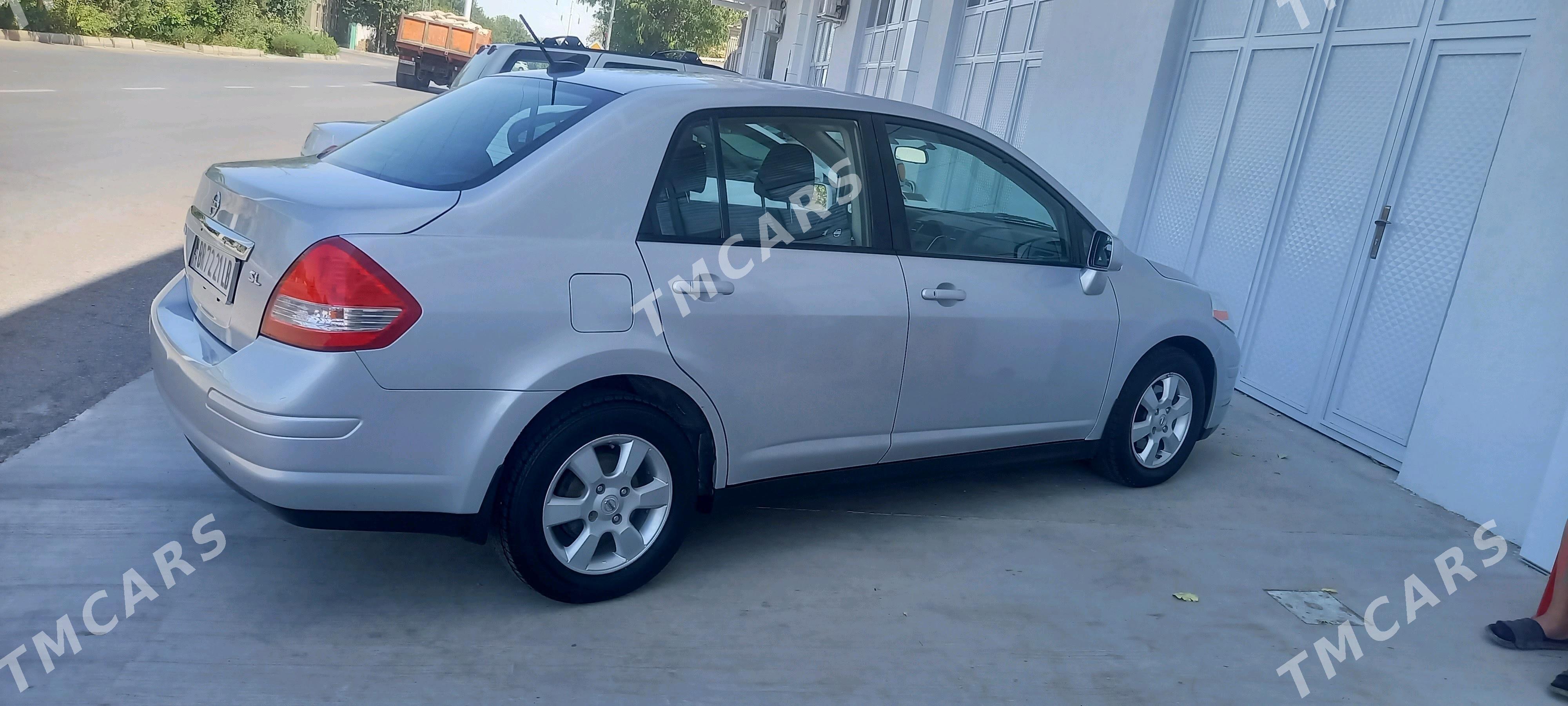 Nissan Versa 2010 - 125 000 TMT - Туркменабат - img 2