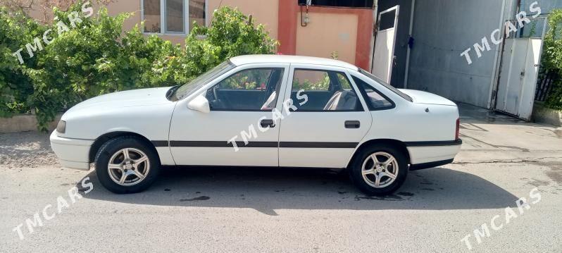 Opel Vectra 1991 - 28 000 TMT - Tejen - img 4