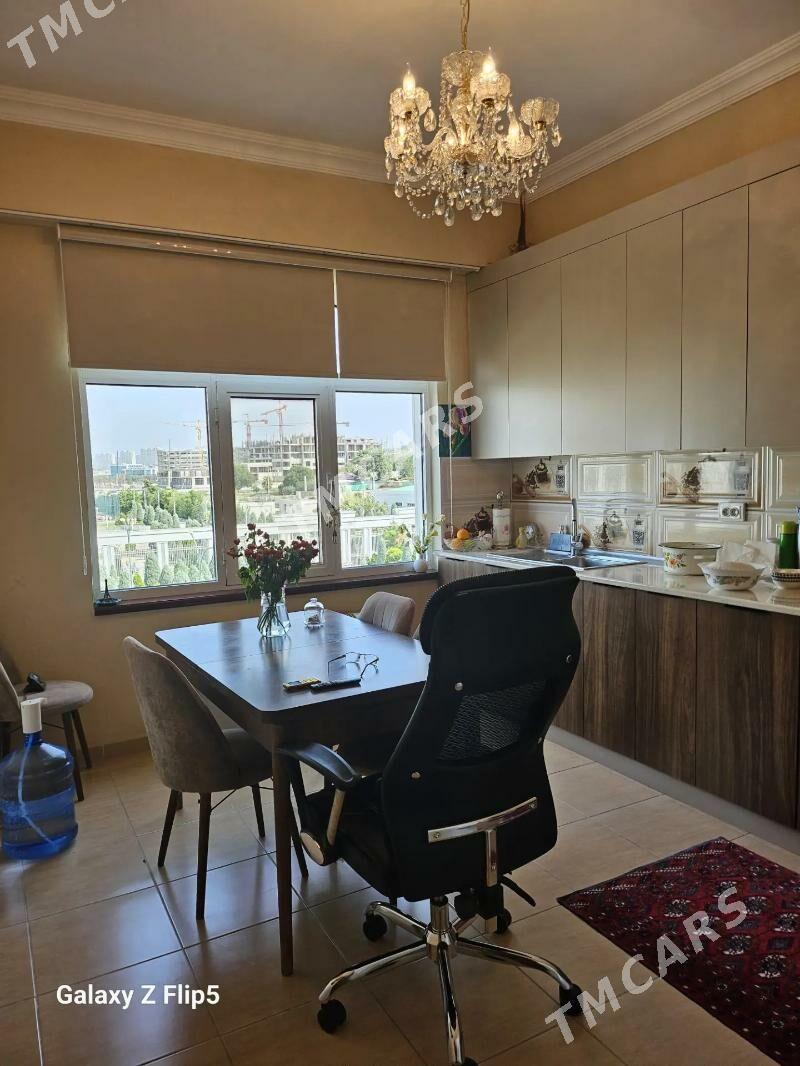 коши таслама 4/4 этаж 4 ком - Köşi - img 5