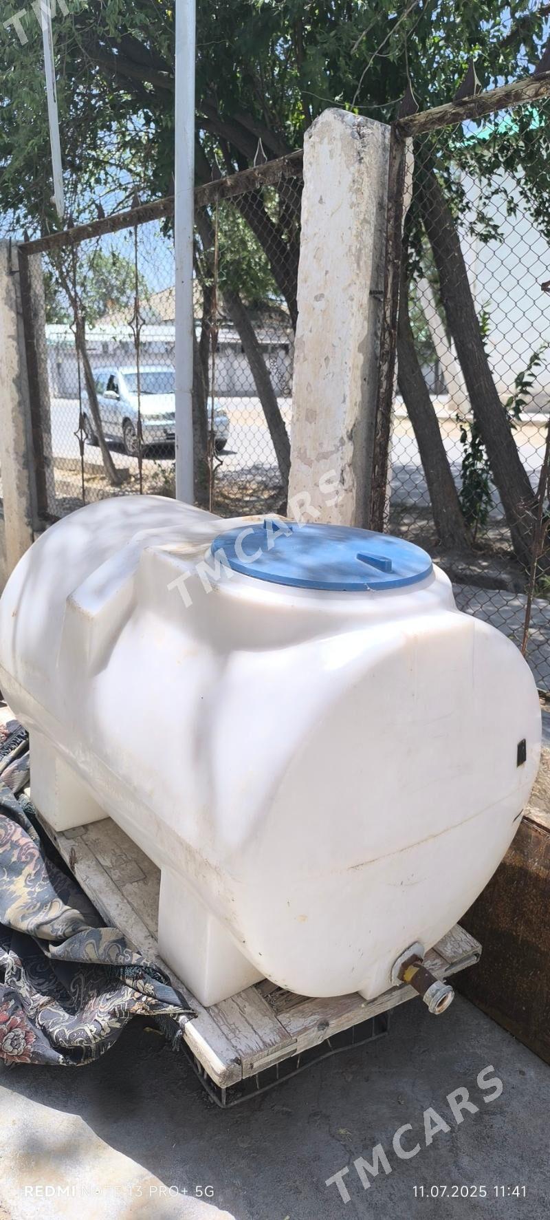 PLASTIK SUW BOÇKA 500L - Хитровка - img 2