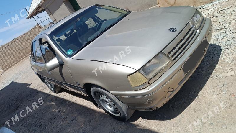 Opel Vectra 1990 - 21 000 TMT - Mary - img 2
