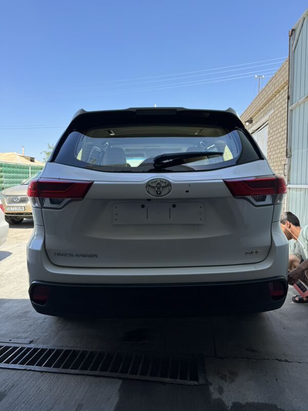 Toyota Highlander 2017 - 440 000 TMT - Мары - img 4