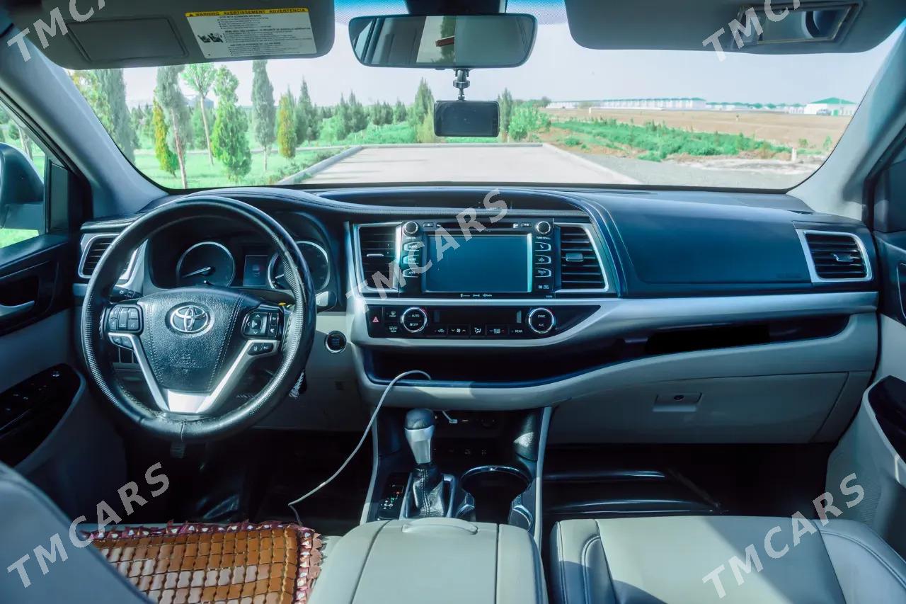Toyota Highlander 2019 - 414 000 TMT - Мары - img 2