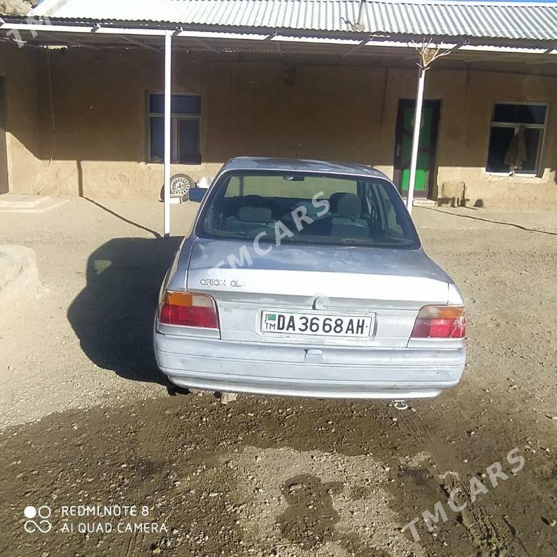 Opel Omega 1995 - 12 000 TMT - Бахарден - img 4