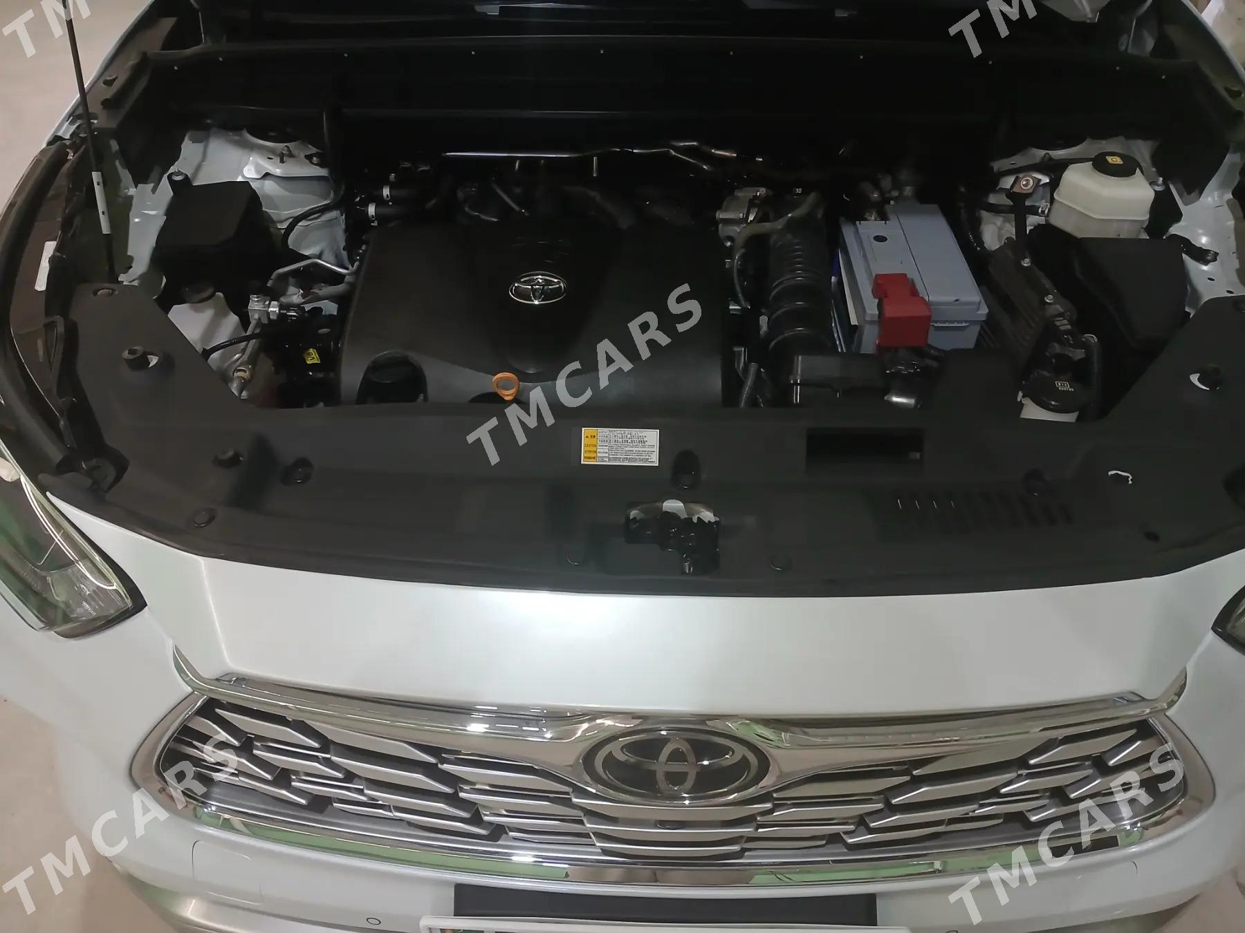 Toyota Highlander 2021 - 647 000 TMT - Туркменабат - img 4