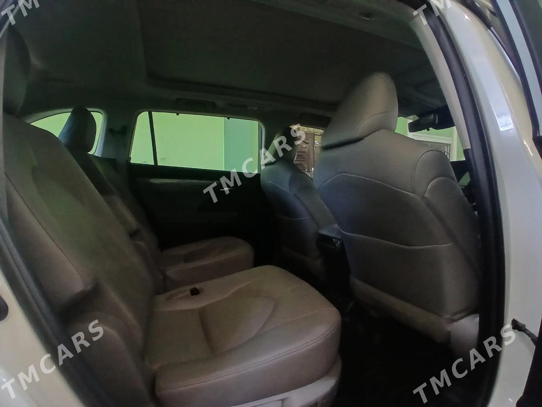 Toyota Highlander 2021 - 647 000 TMT - Туркменабат - img 7