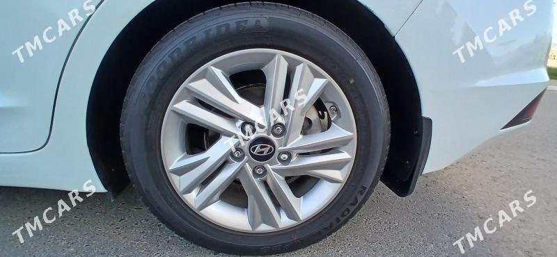 Hyundai Elantra 2019 - 208 000 TMT - Aşgabat - img 5