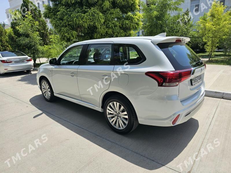 Mitsubishi Outlander 2022 - 282 000 TMT - Aşgabat - img 4