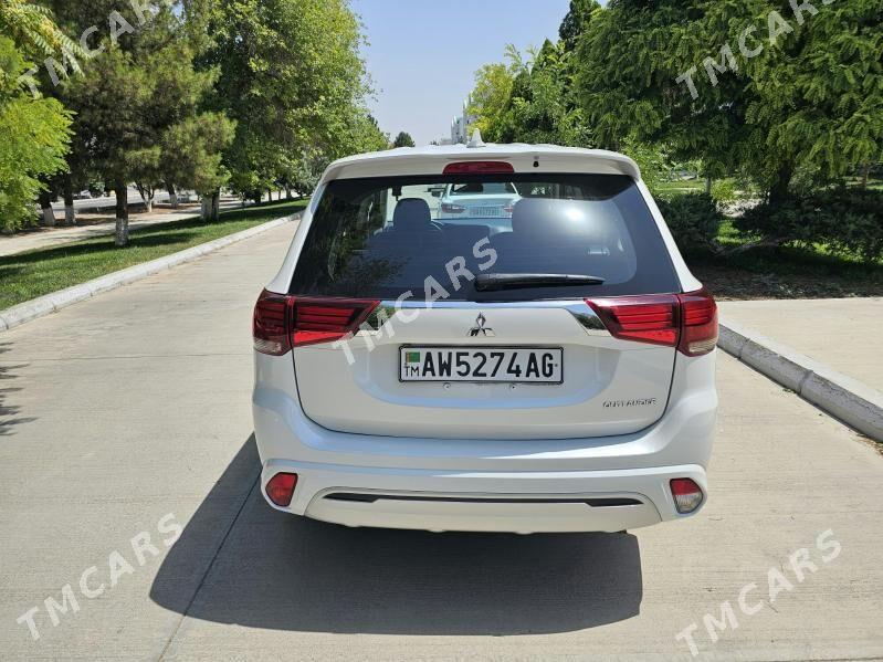 Mitsubishi Outlander 2022 - 282 000 TMT - Aşgabat - img 3