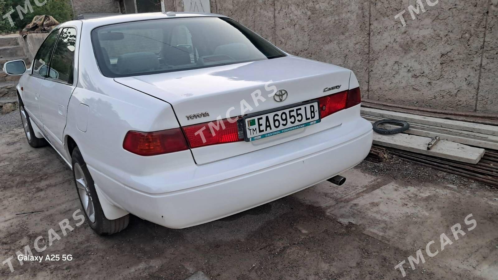 Toyota Camry 2000 - 130 000 TMT - Magdanly - img 2