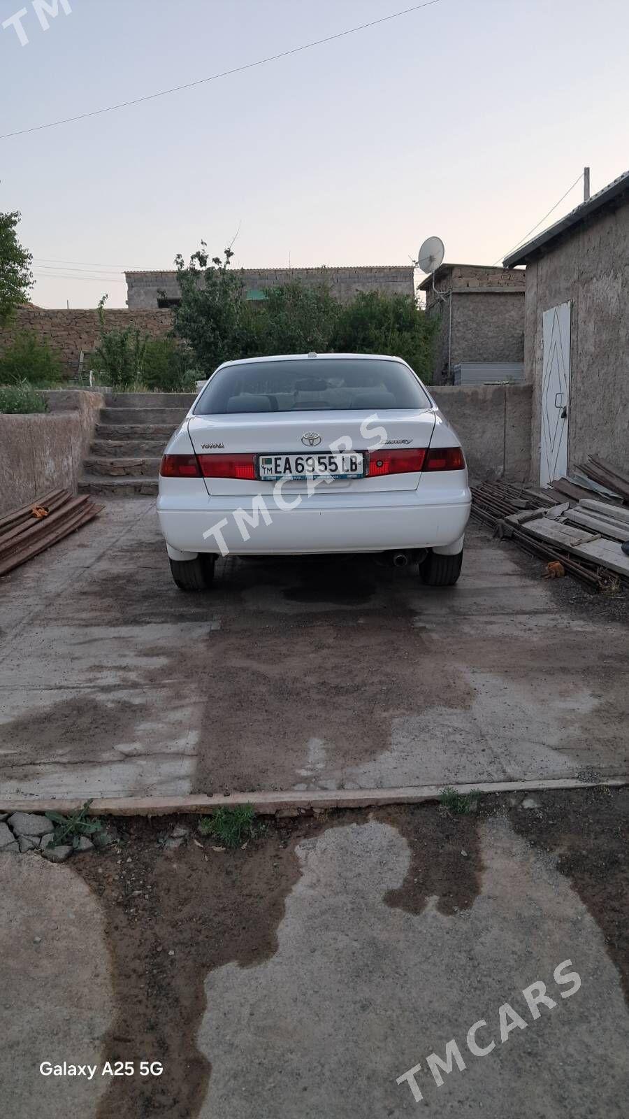 Toyota Camry 2000 - 130 000 TMT - Magdanly - img 3