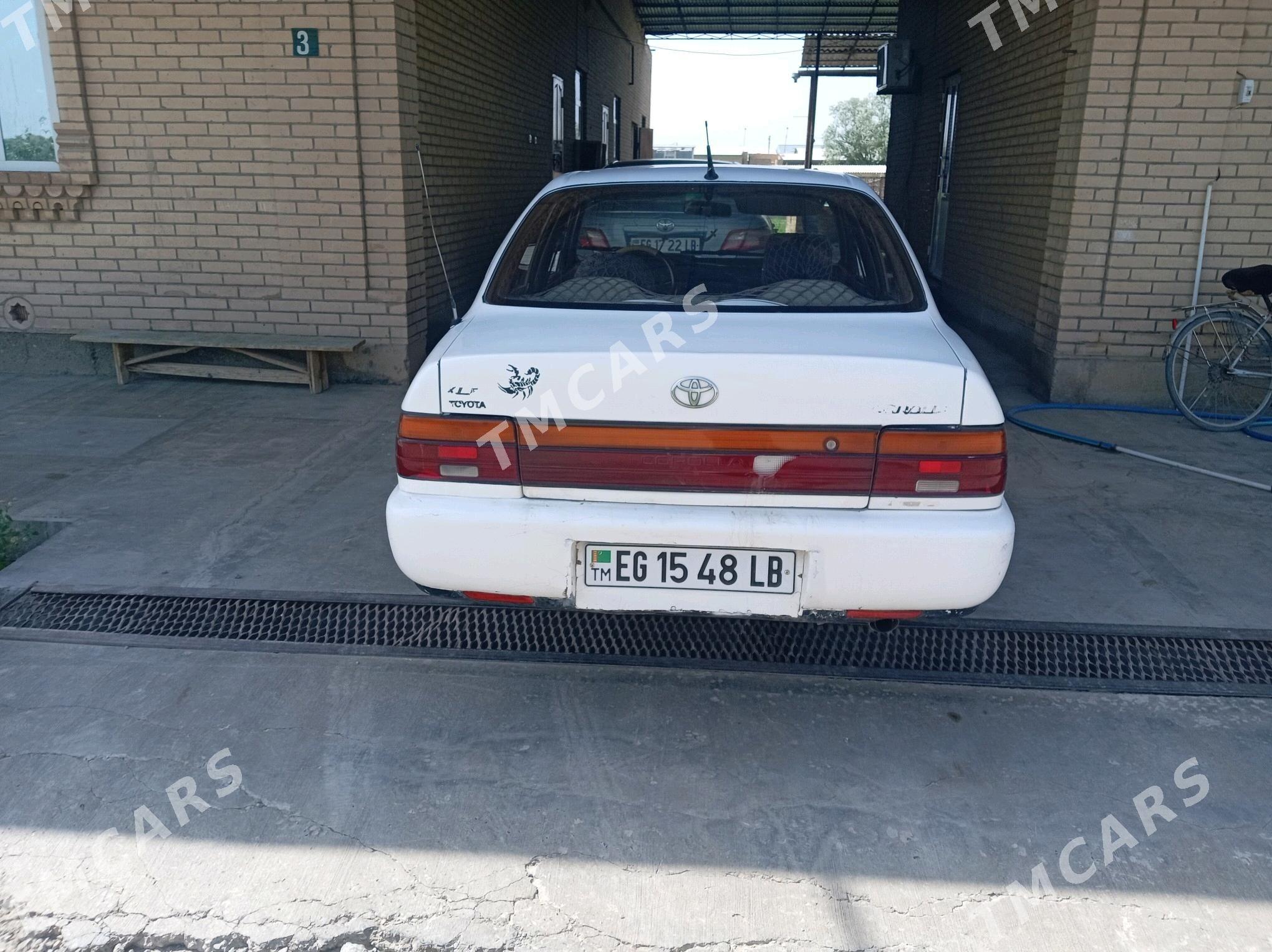 Toyota Corolla 1994 - 36 000 TMT - Чарджоу - img 3