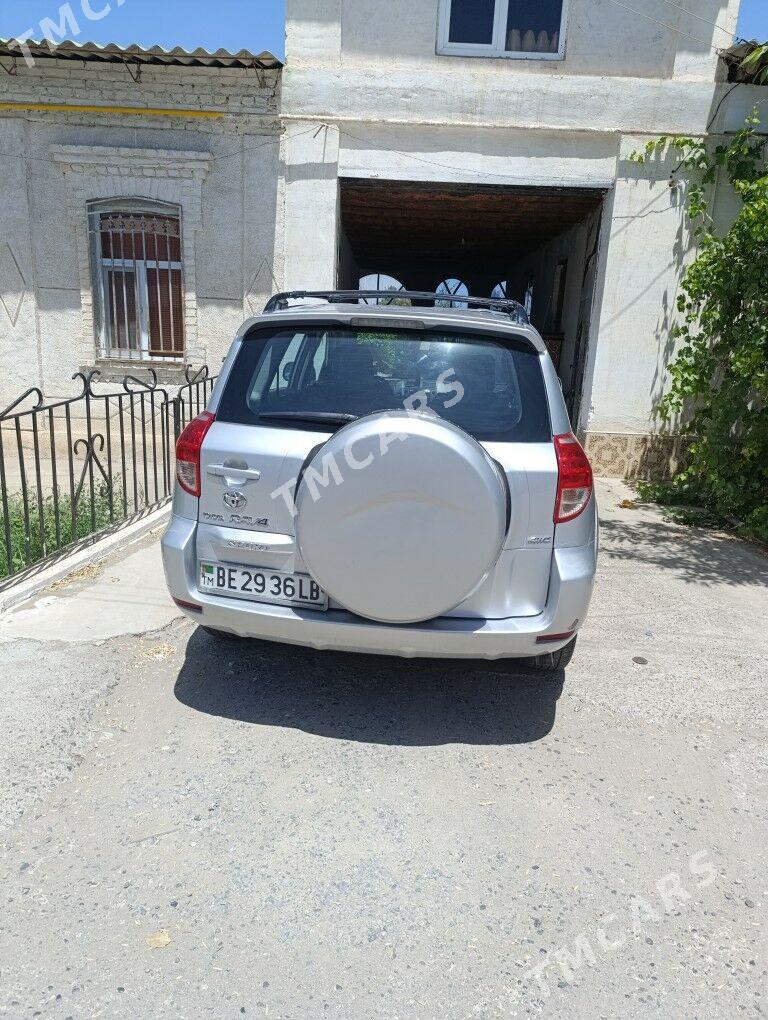 Toyota RAV4 2007 - 160 000 TMT - Türkmenabat - img 6