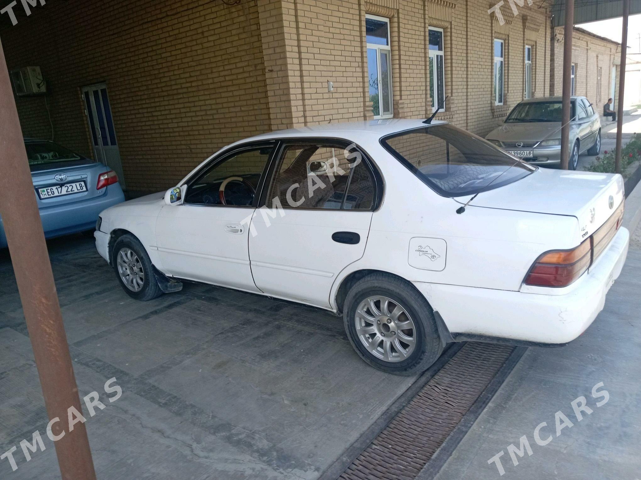 Toyota Corolla 1994 - 36 000 TMT - Чарджоу - img 5