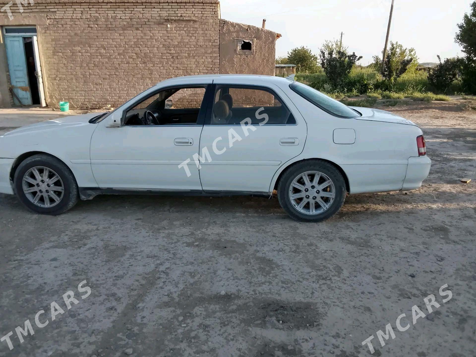 Toyota Chaser 1996 - 35 000 TMT - Baýramaly - img 3