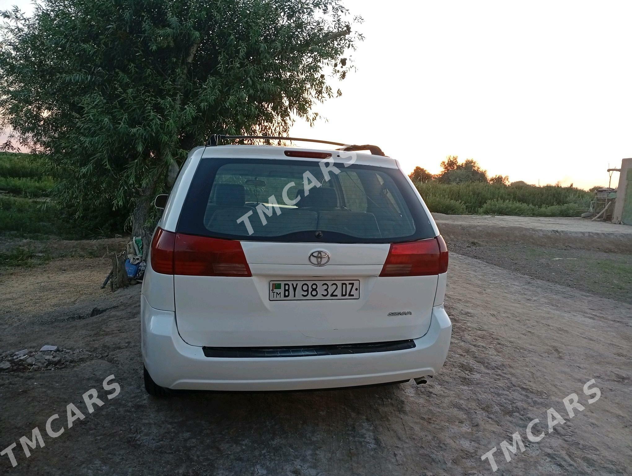Toyota Sienna 2005 - 160 000 TMT - Кёнеургенч - img 4