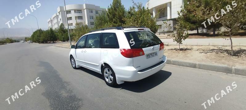 Toyota Sienna 2009 - 200 000 TMT - Ашхабад - img 2