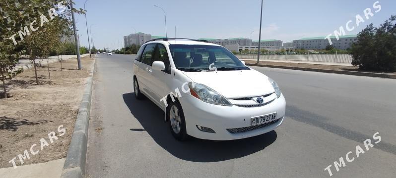 Toyota Sienna 2009 - 200 000 TMT - Ашхабад - img 3