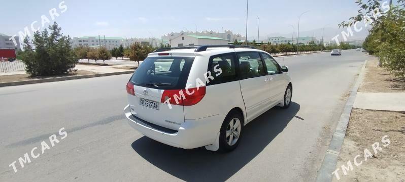 Toyota Sienna 2009 - 200 000 TMT - Ашхабад - img 4