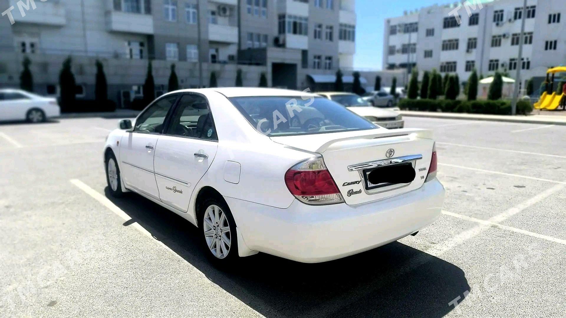Toyota Camry 2002 - 170 000 TMT - Мары - img 3