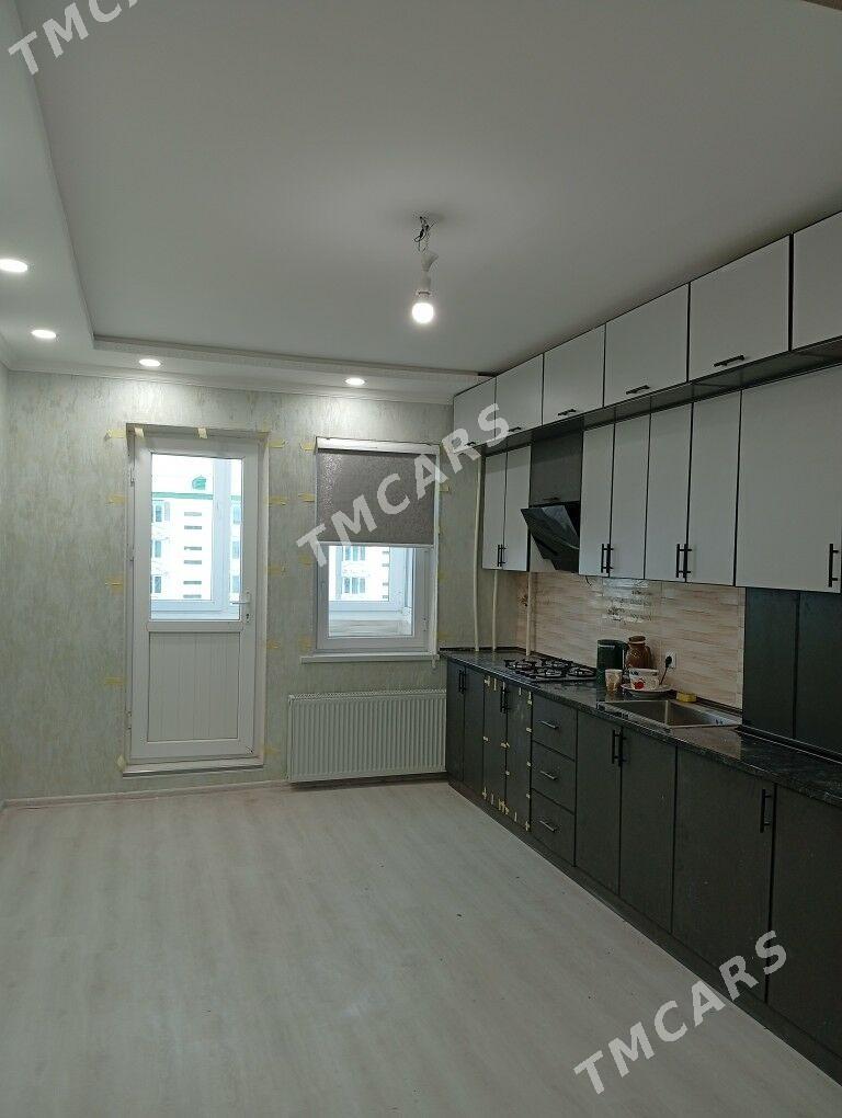 Arenada Büzmeyin gres - Бузмеин - img 4