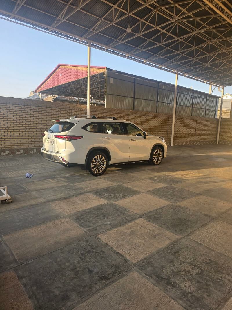 Toyota Highlander 2021 - 650 000 TMT - Mary - img 10