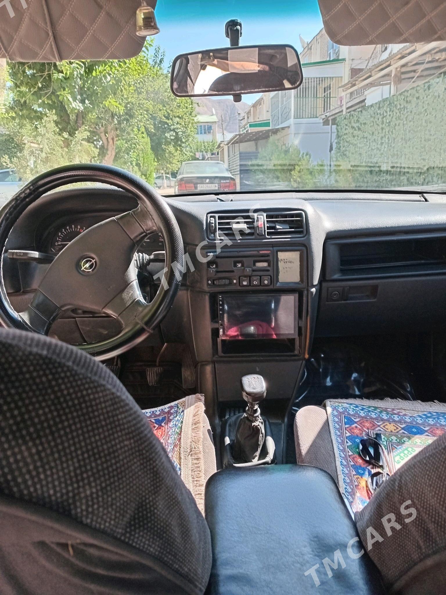 Opel Vectra 1991 - 32 000 TMT - Балканабат - img 4