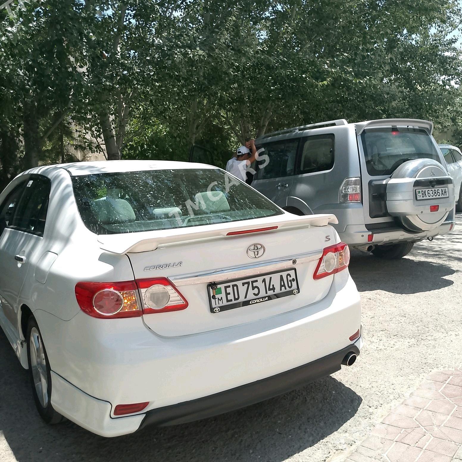 Toyota Corolla 2013 - 170 000 TMT - Aşgabat - img 3