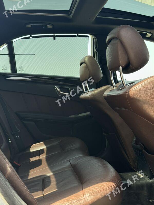 Mercedes-Benz E350 2010 - 275 000 TMT - Hazar - img 2
